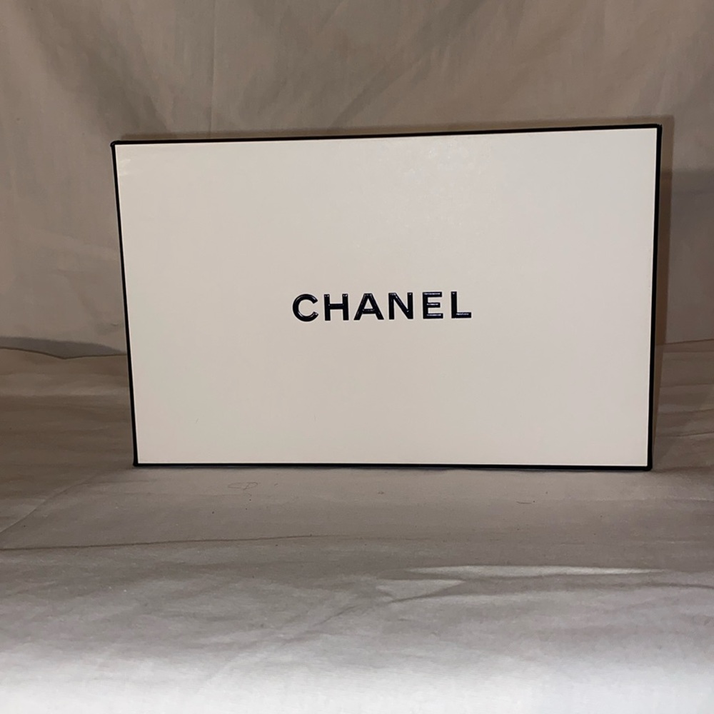CHANEL Box 9x5.5”